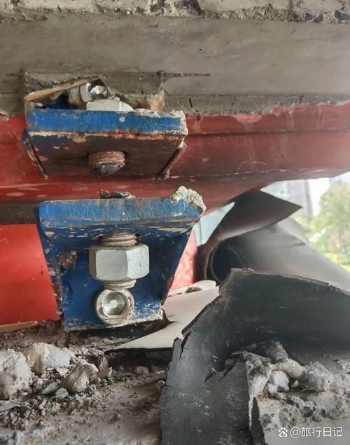 有哪些常見的鋼結(jié)構(gòu)停車庫(kù)故障(鋼結(jié)構(gòu)停車庫(kù)常見故障類型) 行業(yè)新聞 第13張 有哪些常見的鋼結(jié)構(gòu)停車庫(kù)故障(鋼結(jié)構(gòu)停車庫(kù)常見故障類型) 行業(yè)新聞 第13張